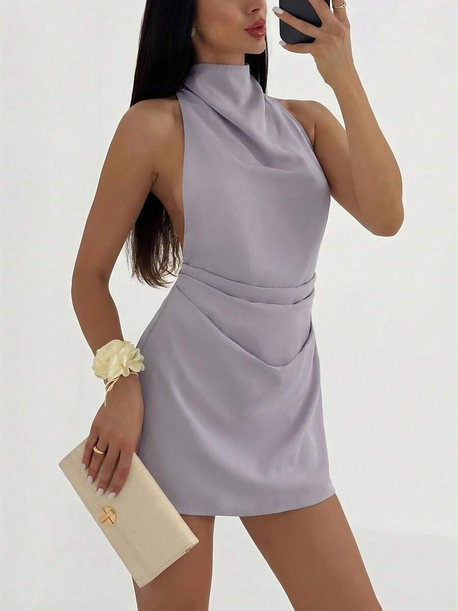 Aloruh 简约优雅露背系带褶皱迷你连衣裙（女款） - 淺灰色 - 查看 1