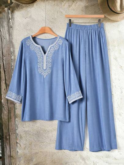 Rusticease Blue Women's Embroidered V-Neck Blouse And Wide Leg Pants Casual 2 Pieces Set Summer Outfits For Women Festival Outfit Women Party Elegant Women's Set  Casual Sets For Women Country Style For Women Mothers Day Outfit