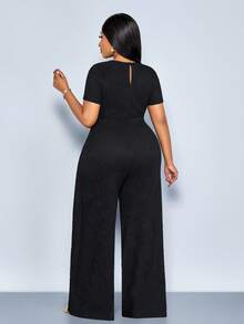 SOLERSUN 大码女装春夏时尚，优雅休闲度假风，短袖方领，收腰阔腿裤，连体裤，黑杏色，撞色滚边，纽扣纹理面料，适合多种场合，日常穿着、购物、约会、商务聚会、办公室、通勤、返校季穿着。 - 黑色 - 查看 6