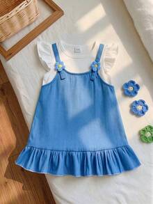 SHEIN Playful Pals Baby Girl Cute Pinafore Dress,Blue And White Stripe Autumn 2 In 1 Dress With Ruffle T-Shirt,3D Floral Fresh Style For Family Matching Outings - Baby Blue - View 2