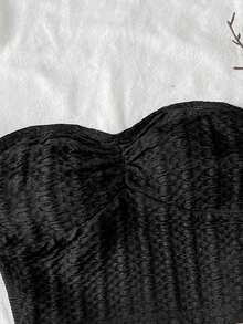 SHEIN Tween女孩休閒極簡舒適條紋紋理抓皺抹胸上衣與短褲套裝童裝 - 黑色 - 查看 3