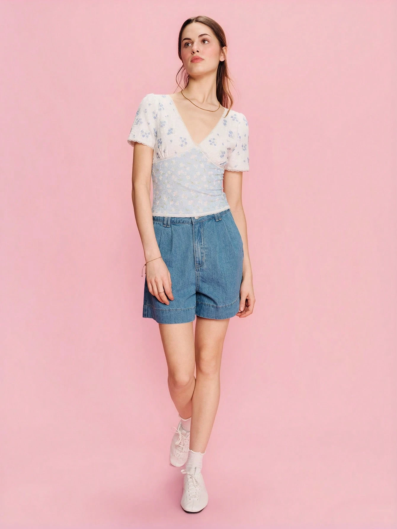 White And Blue Short Sleeves Top Bi Color Floral Print And Mini Lace Trim Around Neckline Cute Spring Summer Top Casual Top French Style Parisian Style