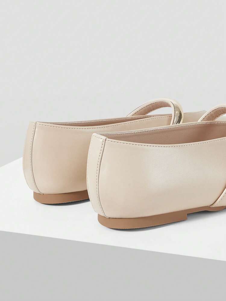 WOMEN'S APRICOT METAL RING DECOR SLIP-ON LOAFERS, MINIMALIST ELEGANT FOR DAILY COMMUTE