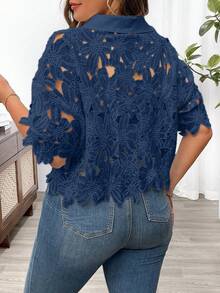 Vionelle 大码花卉蕾丝镂空女式夏季度假衬衫 - 藏蓝色 - 查看 2