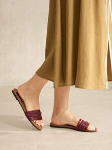 MOTF 春夏新款户外女士平底拖鞋 圆头编织简约黑色凉鞋 女士厚底防滑休闲百搭露趾沙滩拖鞋 - 酒紅色 - 查看 2