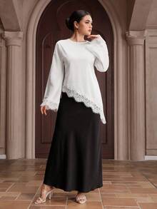 Graceveil Áo kiểu nữ thanh lịch màu trơn phối ren, vạt áo bất đối xứng - trắng - Xem 5