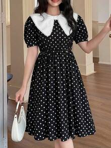 SHEIN 少女优雅返校季蝴蝶印花黑白撞色A字公主裙，适合春季假期、度假、派对、返校、假日家庭户外春季野餐、日常穿着。 - 彩色 - 查看 4