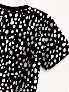 EMERY ROSE 女士夏季休闲豹纹印花宽松圆领短袖T恤，女士图案T恤上衣，穿着舒适 - 彩色 - 查看 3