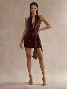 Glamine Wine Red Color Shiny Halter Sexy V-Neck Backless High Slit Slim Sleeveless Asymmetrical Maxi Dress,High-End Elegant Dress,Prom Dress,Music Festival Carnival Outfit,Street Style,Concert Outfit,Club Outfit,Date Outfit,Women's Birthday Outfit,Party Essential,Wedding Banquet Dress,Fashion Floral Element,Shiny Dress - Burgundy - View 1