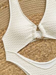 Costavie 纯色粗肩带镂空前片时尚畅销不规则装饰性感度假连体泳衣，随机纹理 - 杏色 - 查看 6