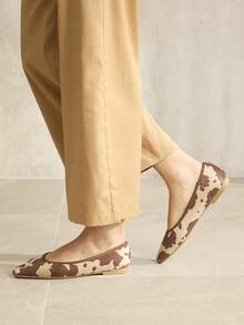 MOTF ZAPATOS PLANOS DE FELPA CON ESTAMPADO DE VACA PARA MUJER PARA COMMUTER - Marrón - Ver 8