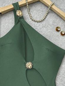 Bonvoyette Solid Color Hollow Out Asymmetric Metal Decor Swimsuit, One-Piece, Suitable For Beach Vacation - Dark Green - View 3