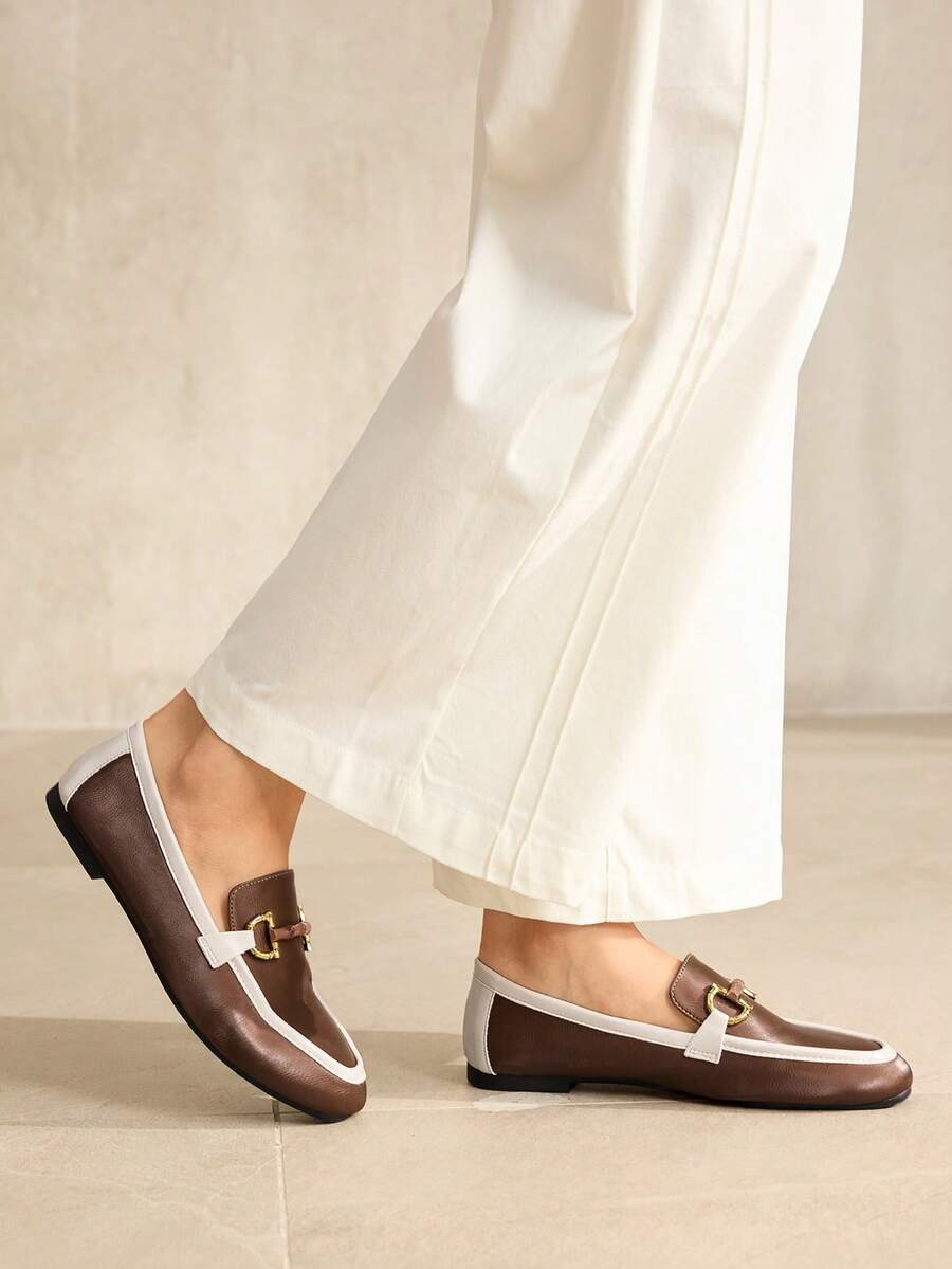 MOTF PREMIUM WOMEN'S COMFORTABLE CASUAL SQUARE TOE FLATS, FOR NEW YEAR HOLIDAY, SPRING SHOES SPRING BREAK EASTER FOR CHRISTMAS SPRING SHOES - brown and white - View 2