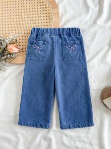 SHEIN Vintaside Kids 女婴牛仔裤，饰有刺绣蝴蝶结，可爱乡村风百搭牛仔裤 - 霧霾藍 - 查看 2