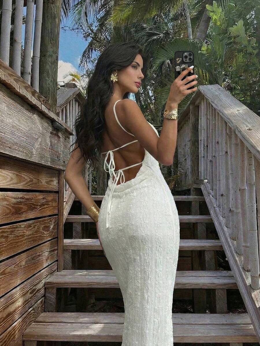 Firerie 女士杏色纹理 Mina 垂褶领露背系带腰身性感优雅连衣裙，适合春夏、海滩、通勤、优雅、性感、度假、海滩、波西米亚风、夏威夷、约会、派对、音乐会、演出、婚礼季、音乐节、毕业典礼、舞会等场合。