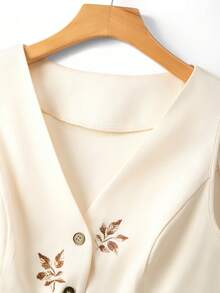 GlowEve CURVE Plus Size Women's White Elegant Summer Flowy Everyday V-Neck Metal Button Sleeveless Leaf Embroidery Blouse,French Chic Vintage Vest Tops For Work - Apricot - View 3