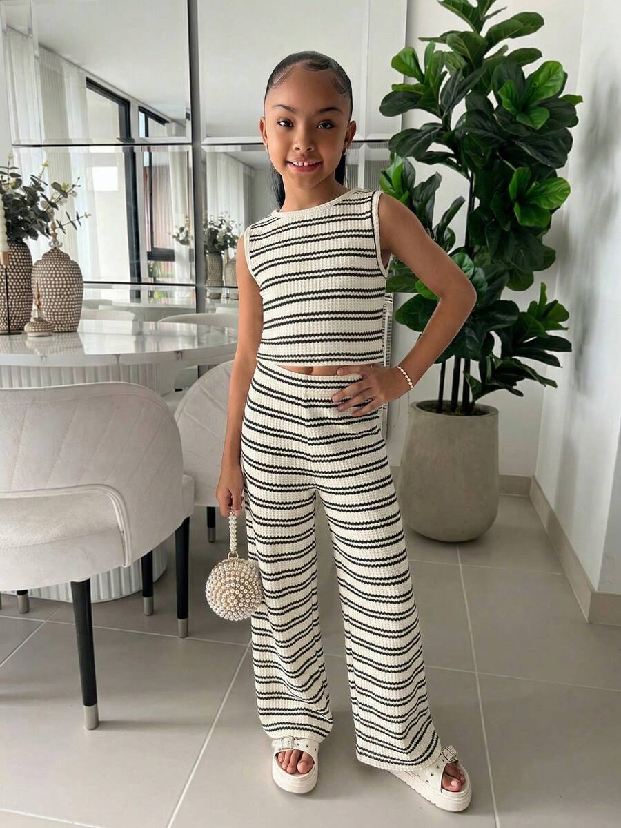 Bộ 2 món cho bé gái tuổi teen: Áo tank top kẻ sọc đen trắng dáng rộng + quần ống rộng, trang phục thời trang mới mùa xuân/hè 2026, đa năng, thích hợp mặc thường ngày. - Nhiều màu - Xem 1