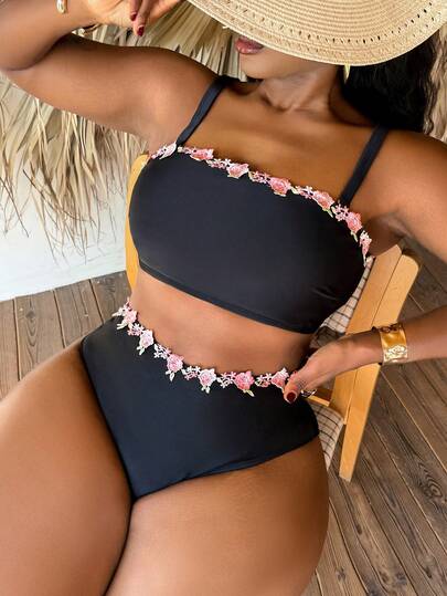 Slaydiva Bộ đồ bơi hai dây tankini cỡ lớn dành cho nữ, phối nhiều màu sắc, có dây đeo rời và họa tiết hoa rực rỡ, kèm quần bikini cạp cao họa tiết hoa nhiều màu sắc.