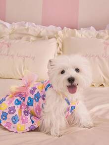 SHEIN X Care Bears 1 件卡通图案印花宠物蓬蓬裙，猫咪服装，狗狗服装，尺码 XXS-XXXXL，特小号，特大号，纱质裙摆，甜美可爱，分享熊，欢呼熊 - 粉色 - 查看 3