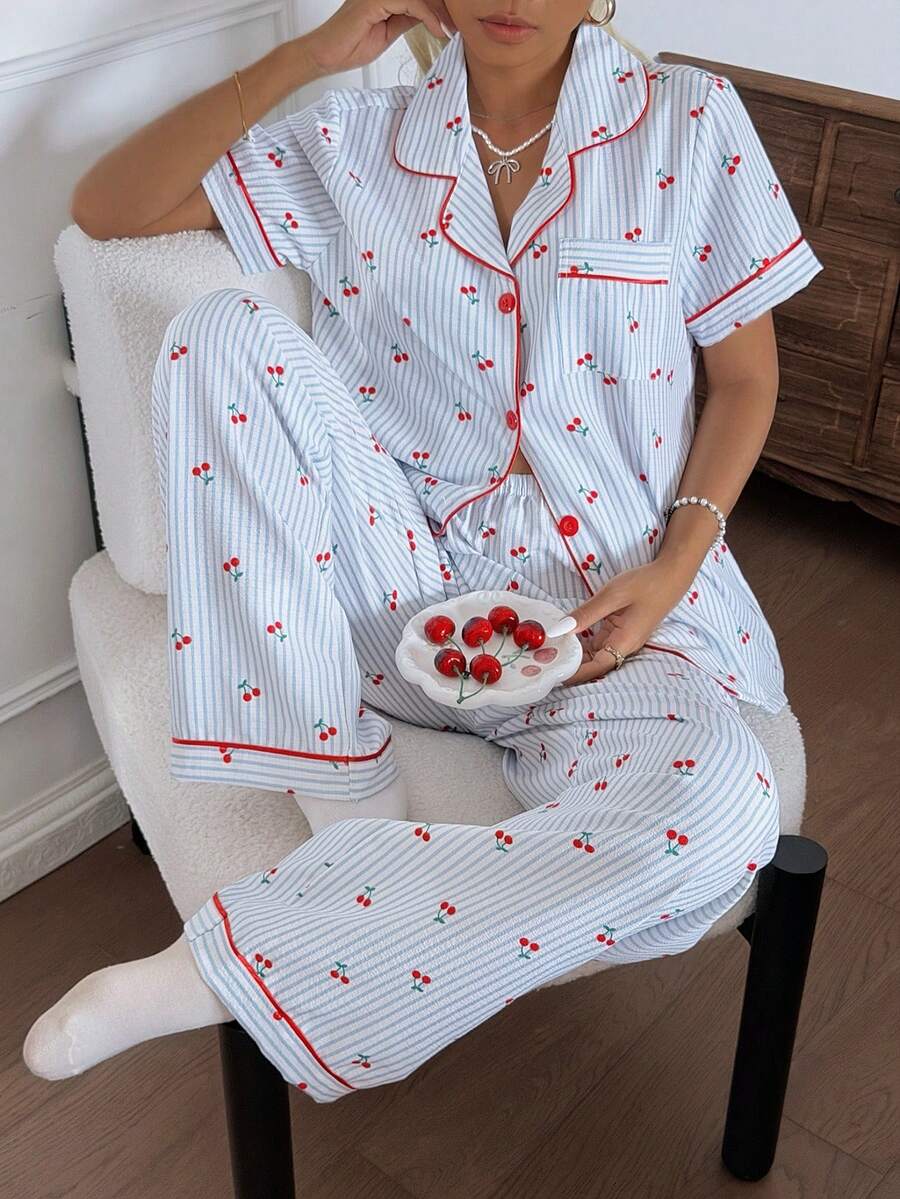 SHEIN 泡泡褶皱条纹樱桃印花翻领女士睡衣套装 - 藍色 - 查看 1