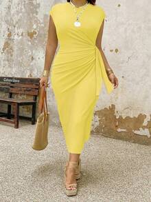 EMERY ROSE Plus Size Women's Summer Solid Color Round Neck Cap Sleeve Side Knot Ruched Fitted Elegant Dress Maxi Women Outfit - Yellow - View 4