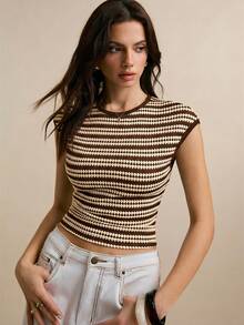 Poéselle Áo thun nữ mùa hè cổ tròn kẻ sọc ôm dáng thoáng khí - màu nâu - Xem 1