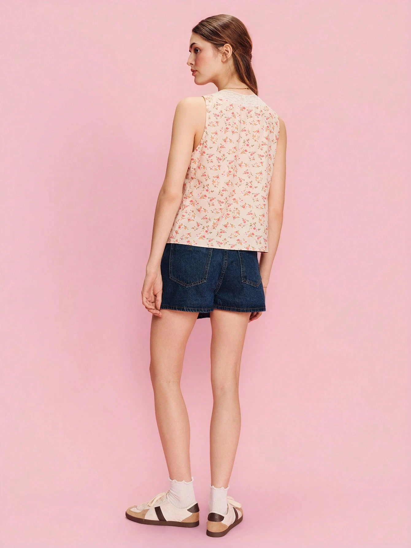 Ecru Floral-Print Top With White Lace Detailing Cute Chic Style