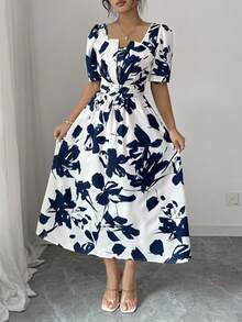 SHEIN PETITE 女士春夏新款法式度假约会日常通勤时尚泡泡灯笼袖收腰优雅印花A字长裙，蓝白 - 藍白色 - 查看 5