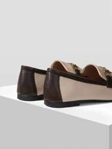 MOTF PREMIUM 女士舒适休闲方头平底鞋，适合新年假期、春季、春假、复活节和圣诞节穿着。 - 淡粉 - 查看 7