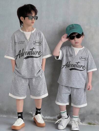 2件套男童休闲韩版宽松灰色短袖T恤短裤套装，适合通勤、上学、休闲外出、运动、夏季、度假等场合。