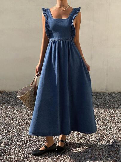 DAZY 女士宽松荷叶边撞色A字休闲牛仔连衣裙，适合春夏穿着，度假及街头风格皆宜。