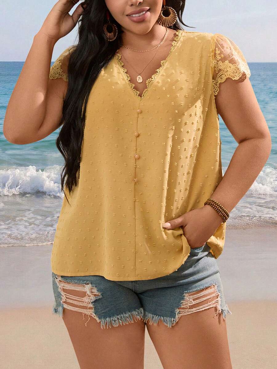 EMERY ROSE Fashionable Bestselling Cut-Out Floral Patchwork Hem Casual Blouse For Plus Size Women - Yellow - View 1