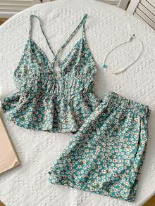 SHEIN EZwear Bộ đồ đi nghỉ mát dành cho nữ: áo hai dây và quần short họa tiết hoa nhí màu xanh lá cây. - màu xanh lá - Xem 8
