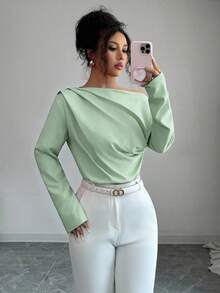 Elenzga Blusa de manga larga con volantes y hombros oblicuos para mujer, nueva para el otoño - Verde - Ver 3