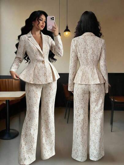 SHEIN PETITE Bộ vest nữ cổ điển kiểu hoàng gia gồm áo khoác và quần, tay dài, cài khuy ngọc trai, phù hợp cho các buổi hẹn hò, Halloween, tựu trường, phong cách Y2K, Grunge, các dịp retro xuân/hè, trang phục công sở, đồng phục giáo viên, kỳ nghỉ, trang phục ren ngày Valentine, bộ đồ đồng bộ cho kỳ nghỉ hè.
