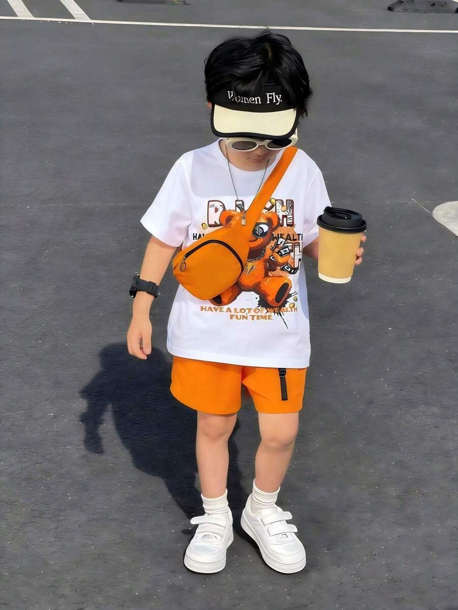 Mirajuku Bộ đồ thường ngày cho bé trai in hình gấu, gồm áo thun có túi và quần short, kèm túi đeo chéo mini - Màu cam. - trái cam - Xem 1