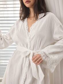Ocili Soft Cotton Embroidered Trim Comfortable Robe For Women - White - View 6