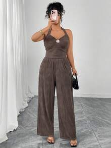 Elenzga Conjunto de 2 Peças Plus Size para Mulheres: Regata de Pescoço Halter Texturizada e Calça Perna Larga - Castanho - Visão 7