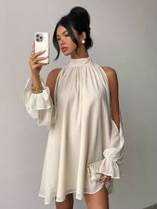 Aloruh 女士夏季新款杏色优雅性感简约时尚浪漫约会婚礼宾客外出派对露肩雪纺迷你连衣裙 - 杏色 - 查看 5