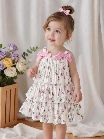 SHEIN Vintaside Kids 女婴时尚可爱无袖百褶蛋糕裙，夏季渐变色吊带设计，适合派对度假