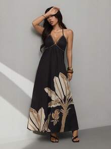 SHEIN PETITE 女士波西米亚风香蕉树印花露腰露背无袖黑色连衣裙，假日休闲夏季连衣裙 - 黑色 - 查看 2