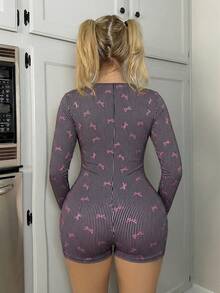SHEIN Sweetina Bộ đồ ngủ liền thân gợi cảm in họa tiết dễ thương dành cho nữ. - Nhiều màu - Xem 2