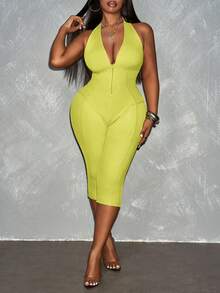 Slaydiva Spring/Summer New Avocado Green Sleeveless Halter Tie-Knot Deep V-Neck Partial Cutout Design High Stretch Ribbed Knit Fabric Plus Size Women Jumpsuit - Yellow - View 3