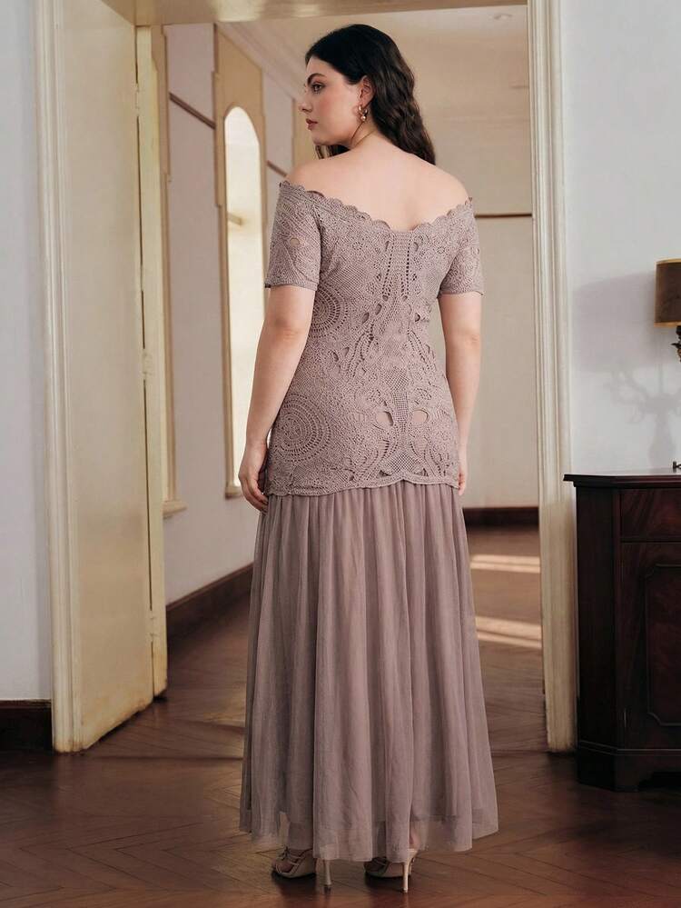 Elegant Women's Off-Shoulder Water-Soluble Mesh Fitted A-Line Mini Pleated Patchwork Plus Size Dress