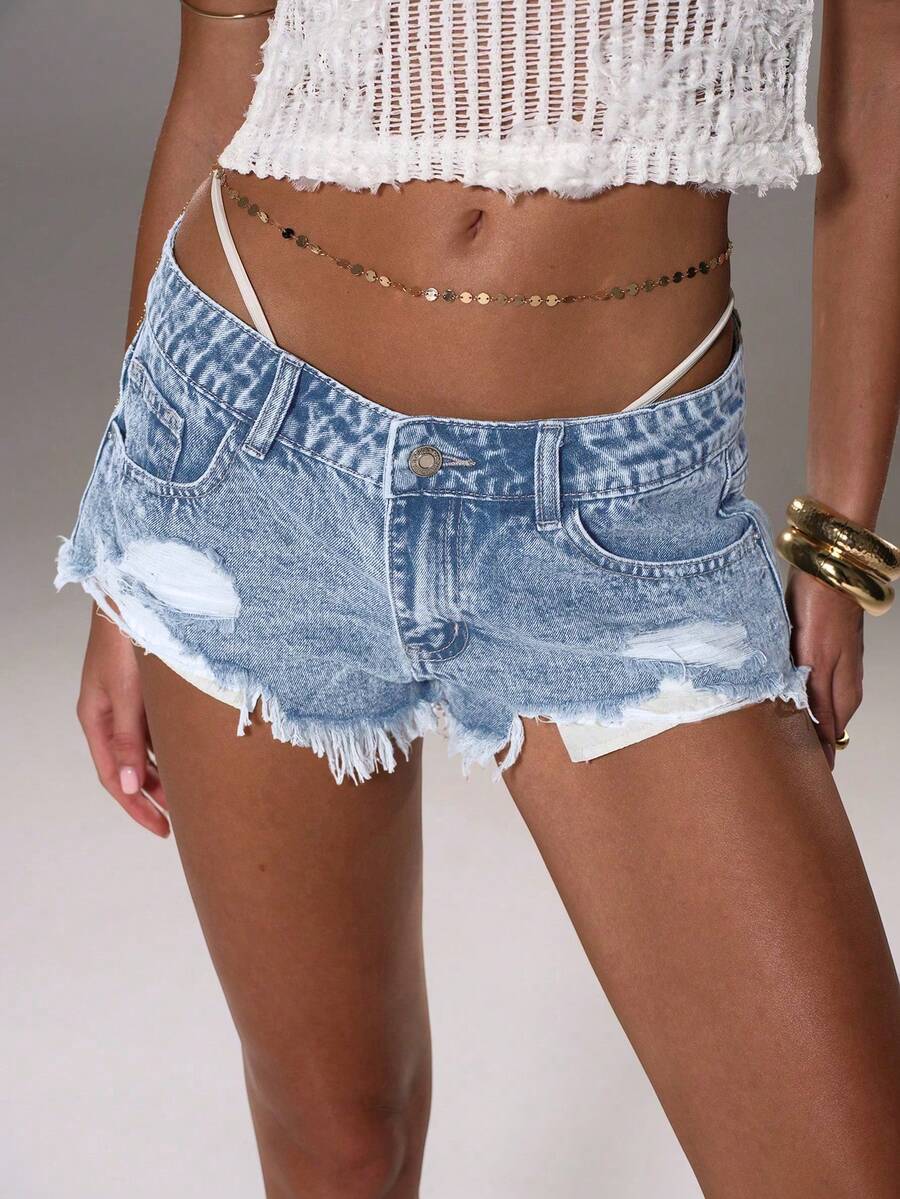 TRNVIE Women's Low Waist Pocket Distressed Frayed Hem Denim Shorts - Light Wash - View 1