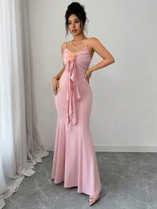 SHEIN Elenzya 女士优雅时尚通勤休闲舒适迷人复古简约高端浪漫假日无袖吊带收腰修身鱼尾褶皱胸前荷叶边可拆卸3D立体花卉装饰纯色连衣裙 - 粉色 - 查看 4