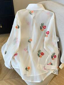 Resyla Bộ áo sơ mi dài tay vai rớt dáng rộng bằng vải chiffon và quần short. - trắng - Xem 2