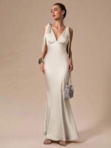 xheSHEIN  Vestido de unicolor minimalista y sexy de cuello en V profundo, espalda descubierta y lazo, color amarillo crema, adecuado para fiestas, cócteles, ocasiones formales, dama de honor, cumpleaños, Navidad, casual de negociosxhe - Albaricoque - Ver 4