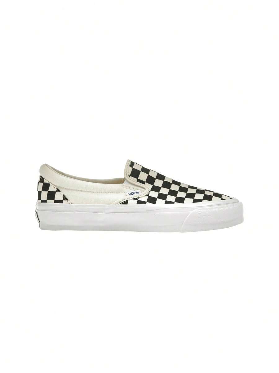 Slip-On Reissue 98 Women's Casual Athletic Shoes Black/White VCSE 2BO - Beige - View 1