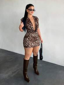 SHEIN SXY Vestido sexy e elegante com estampa de leopardo e costas nuas - Castanho - Ver 5